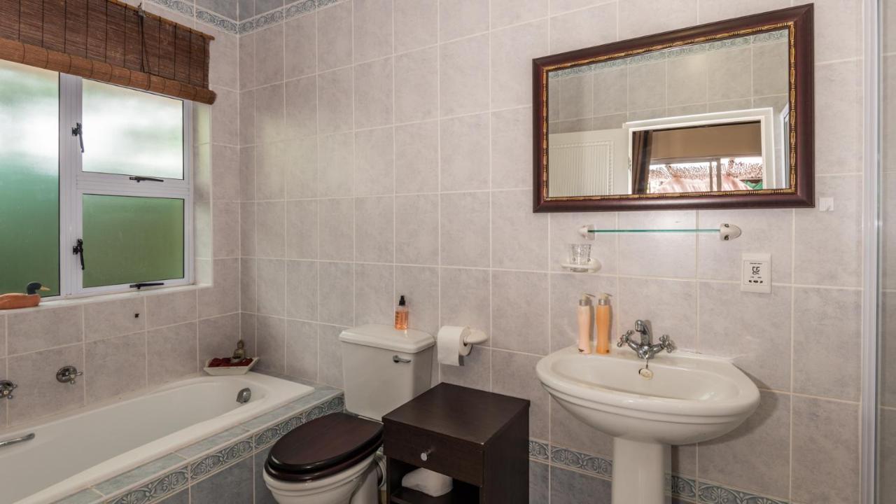 Brown Jug Guest House Hermanus Kültér fotó